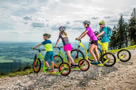 Koloběžky na Černé hoře